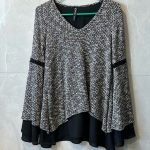 Design lab black and white long sleeve top